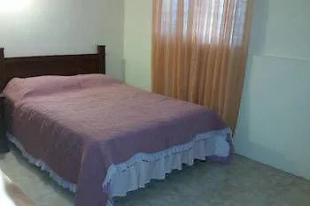 Chateau De La Rose 1Bdr Apartment モンテゴ・ベイ